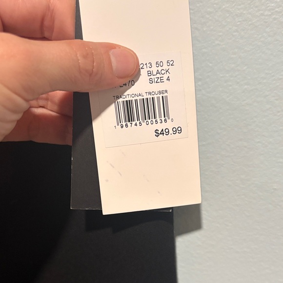 Andrew Marc Elegant Black Wide Leg Trousers - Picture 5 of 8